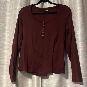 Old Navy Burgundy Long Sleevee